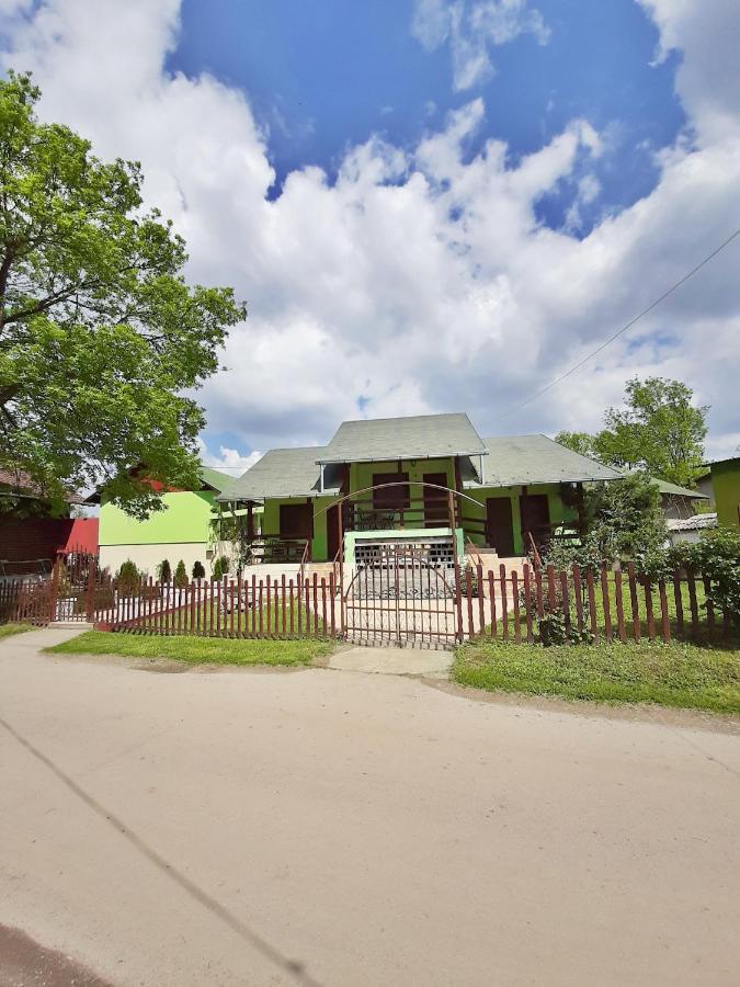 Pool And Villa Splav Dunavac Futog Exterior foto